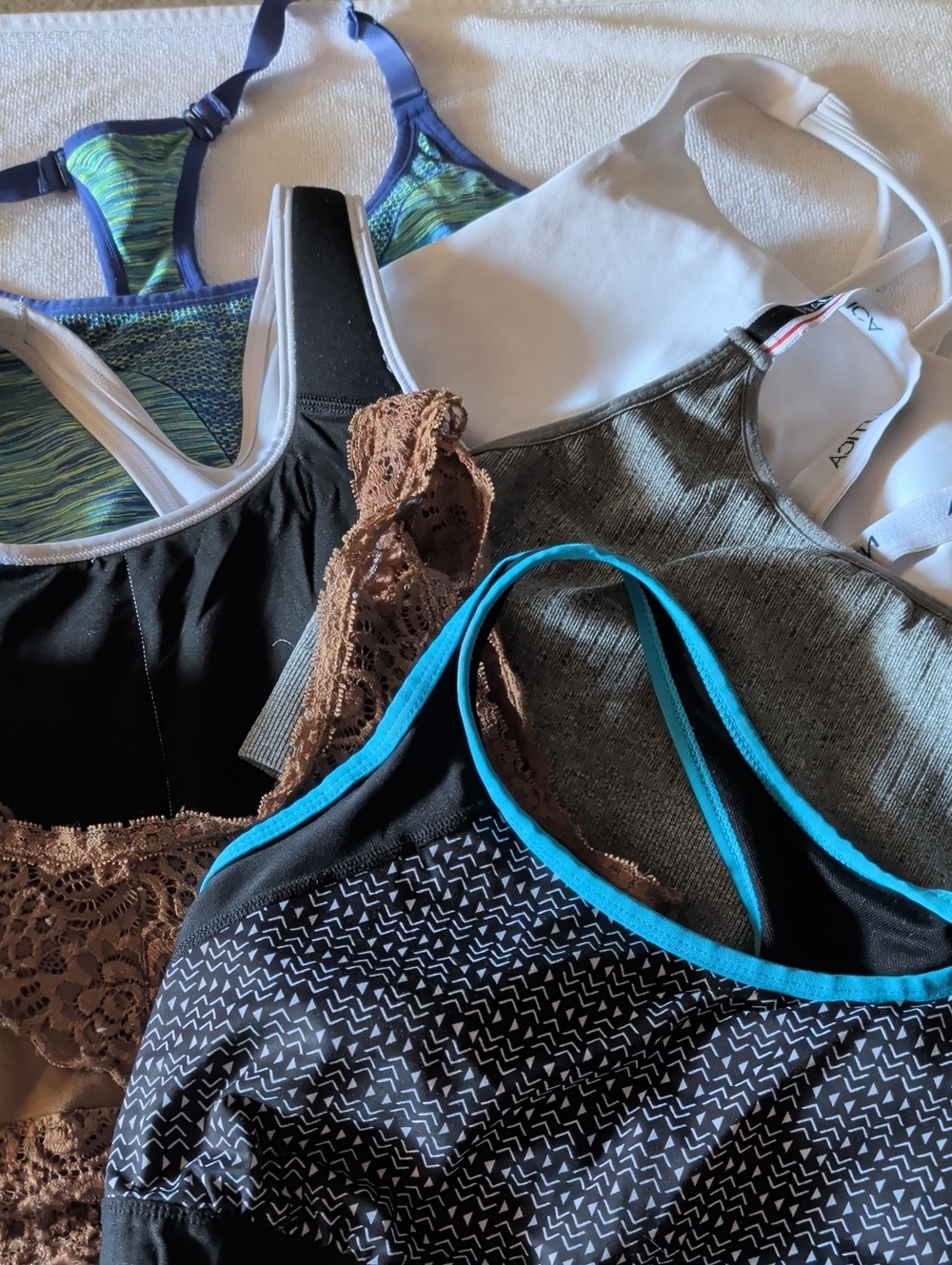 Mixed Colors Women’s Sports & Lace Bralette Pack